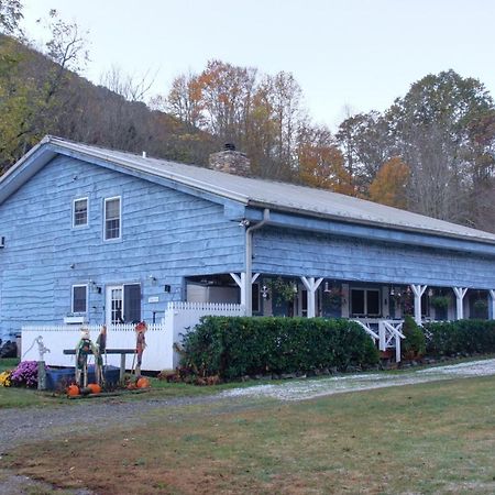 Misty Mountain Ranch B&B Maggie Valley Exteriör bild